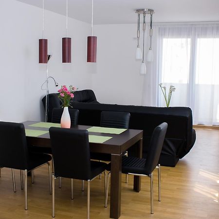 Botanical Garden Apartments Beograd Ngoại thất bức ảnh