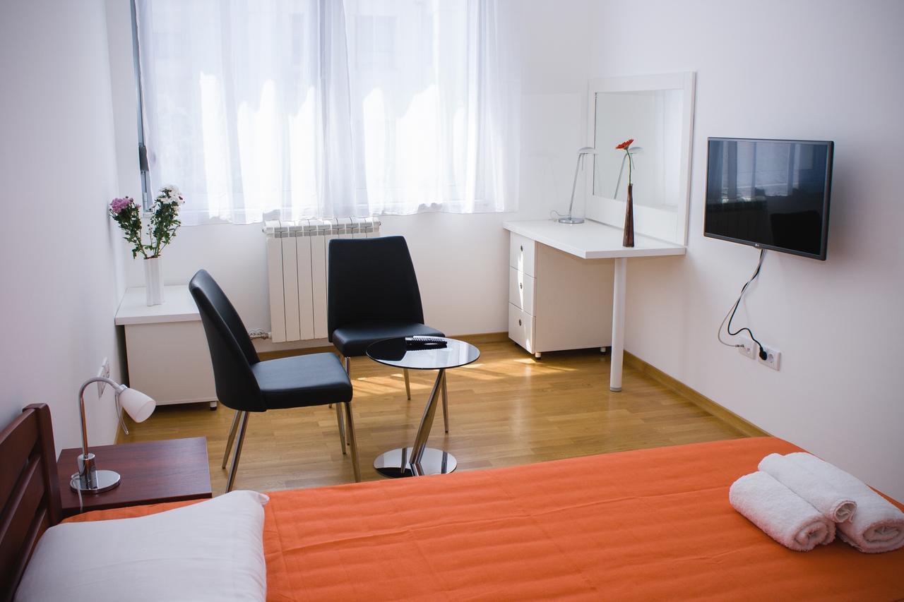 Botanical Garden Apartments Beograd Ngoại thất bức ảnh