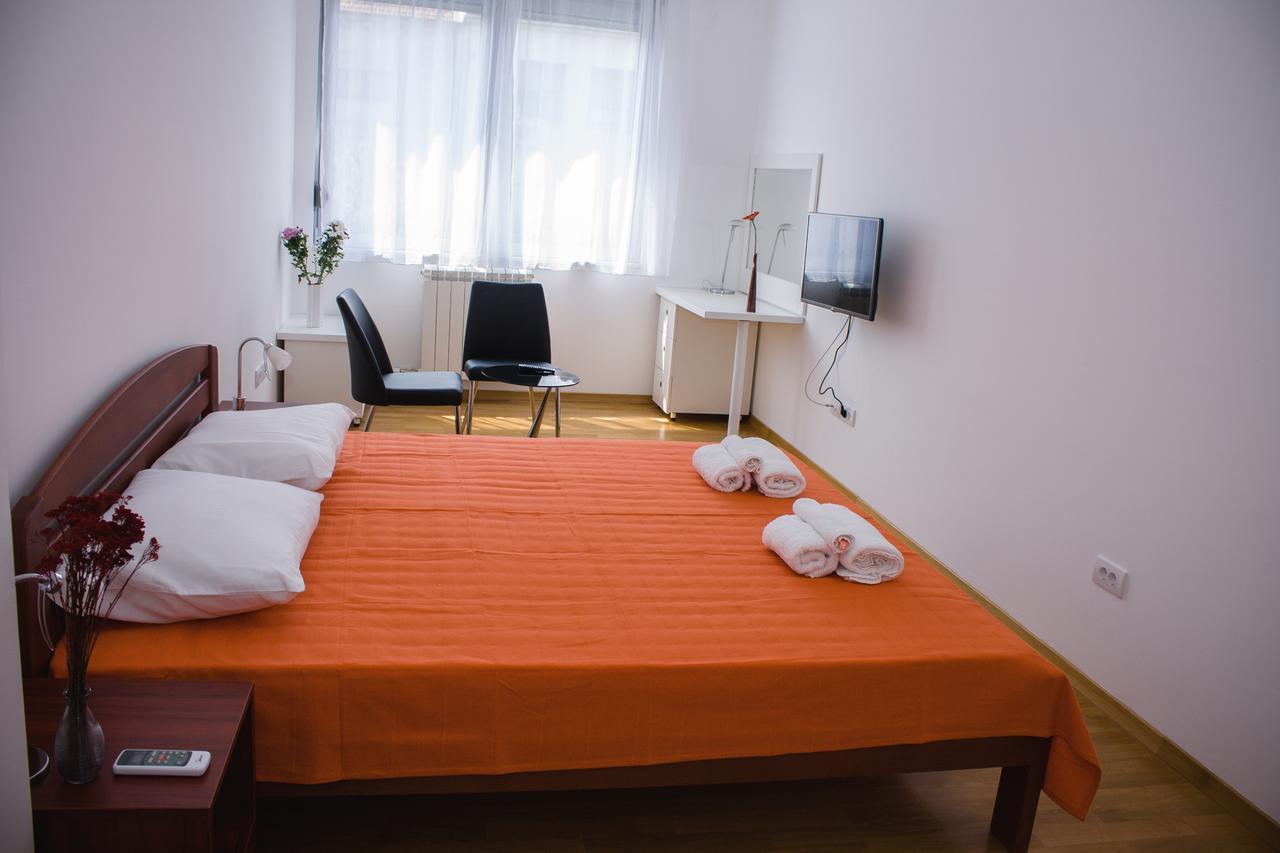 Botanical Garden Apartments Beograd Ngoại thất bức ảnh