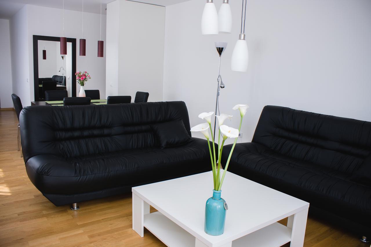 Botanical Garden Apartments Beograd Ngoại thất bức ảnh